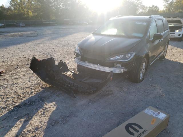 Photo 2 from auction – 2018 CHRYSLER PACIFICA T with VIN 2C4RC1EG7JR132402