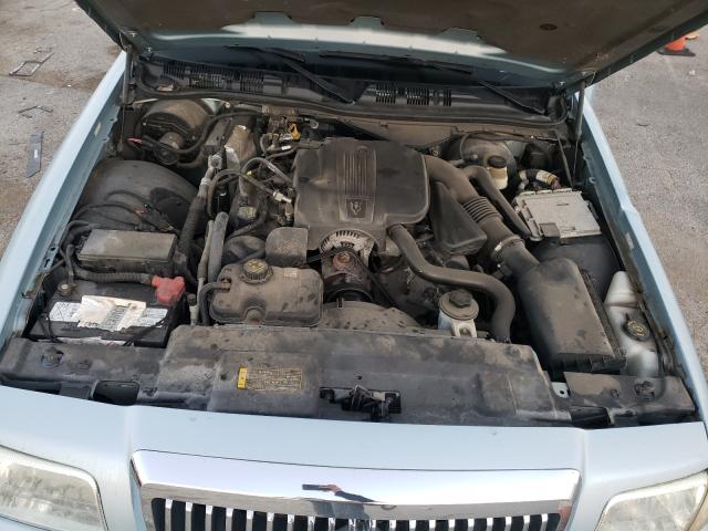 Photo 7 from auction – 2010 MERCURY GRAND MARQ with VIN 2MEBM7FV2AX635263