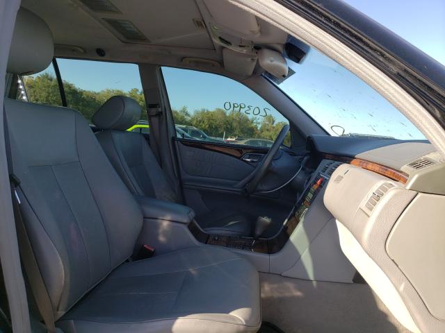 Photo 5 from auction – 2000 MERCEDES-BENZ E 320 4MAT with VIN WDBJH82J7YX042068