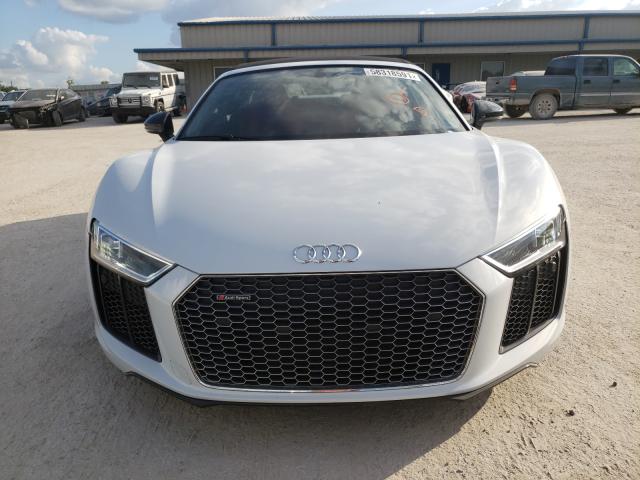 Photo 10 from auction – 2018 AUDI R8 SPYDER with VIN WUA4BCFX3J7900419