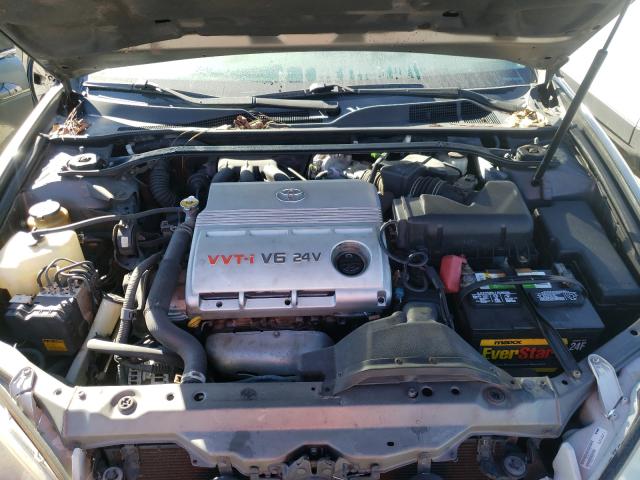 Photo 7 from auction – 2005 TOYOTA CAMRY LE with VIN 4T1BF30K55U592758