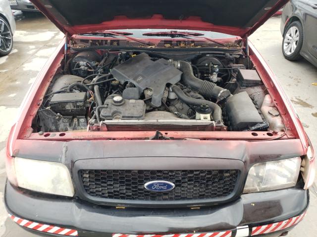 Photo 7 from auction – 2003 FORD CROWN VICT with VIN 2FAHP74W73X146025