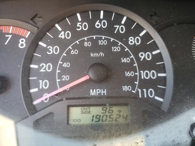 Photo 8 from auction – 2004 TOYOTA COROLLA CE with VIN JTDBR32E142047315