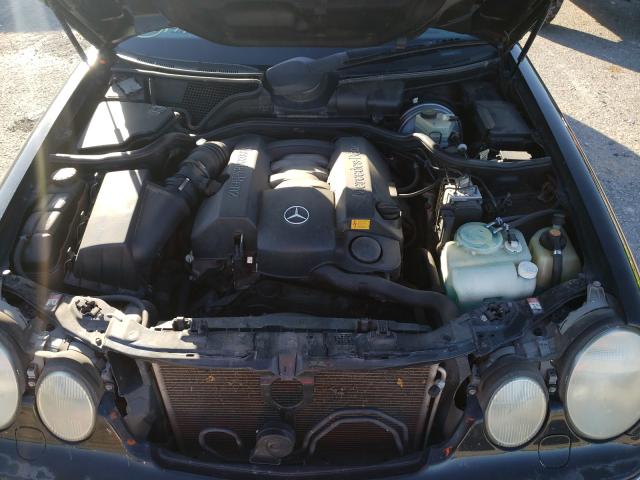 Photo 7 from auction – 2000 MERCEDES-BENZ E 320 4MAT with VIN WDBJH82J7YX042068