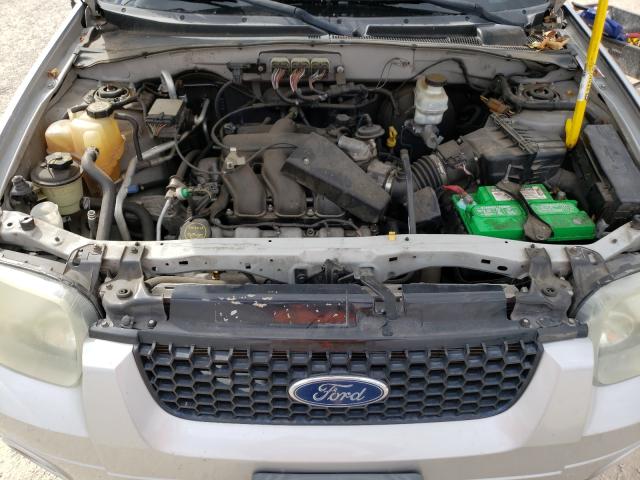 Photo 7 from auction – 2006 FORD ESCAPE LIM with VIN 1FMCU04116KC13598