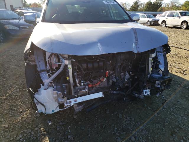 Photo 9 from auction – 2019 TOYOTA RAV4 LIMIT with VIN JTMDWRFV5KD028623
