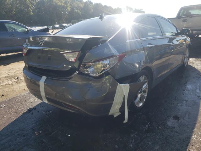 Photo 4 from auction – 2013 HYUNDAI SONATA SE with VIN 5NPEC4AC8DH682454