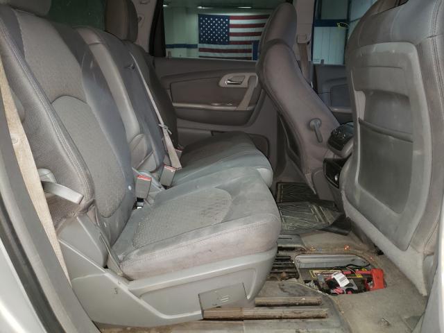 Photo 6 from auction – 2011 CHEVROLET TRAVERSE L with VIN 1GNKVEED6BJ132364