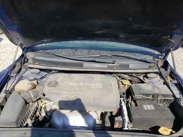 Photo 7 from auction – 2015 CHRYSLER 200 LIMITE with VIN 1C3CCCABXFN666031