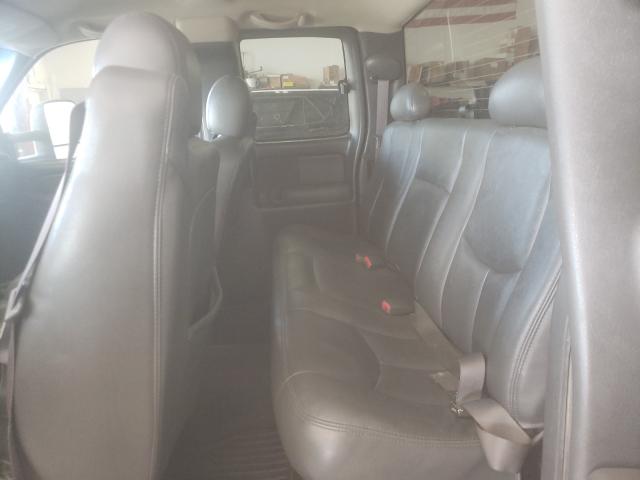 Photo 6 from auction – 2004 GMC SIERRA K25 with VIN 1GTHK29U24E281449