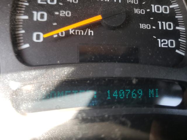 Photo 8 from auction – 2003 CHEVROLET SUBURBAN C with VIN 3GNGC26U33G303650
