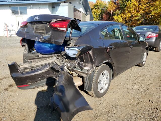 Photo 4 from auction – 2017 KIA FORTE LX with VIN 3KPFK4A73HE147990