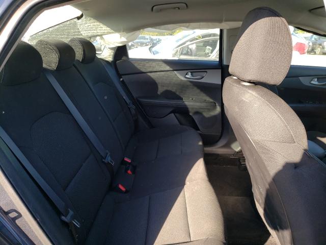 Photo 6 from auction – 2019 KIA FORTE FE with VIN 3KPF24AD2KE083339