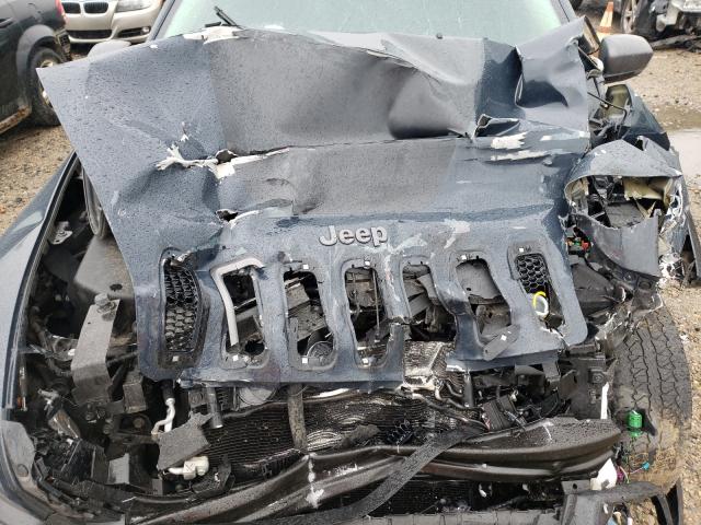Photo 7 from auction – 2017 JEEP CHEROKEE T with VIN 1C4PJMBS0HW546551