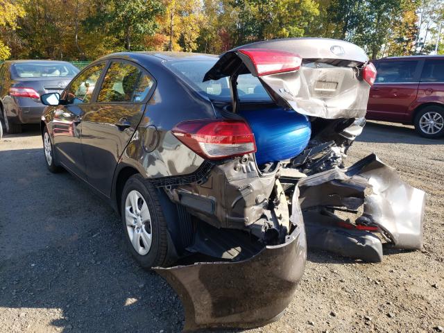 Photo 3 from auction – 2017 KIA FORTE LX with VIN 3KPFK4A73HE147990