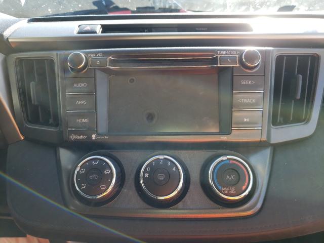 Photo 9 from auction – 2014 TOYOTA RAV4 LE with VIN JTMBFREVXEJ009144