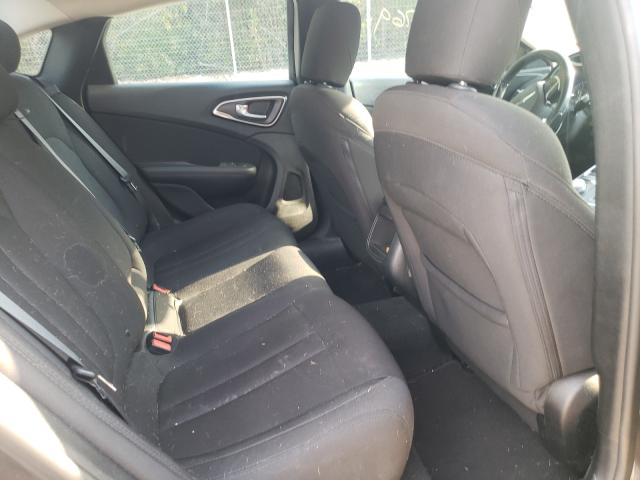 Photo 6 from auction – 2015 CHRYSLER 200 LIMITE with VIN 1C3CCCABXFN694606