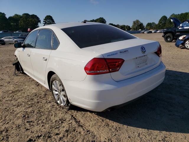 Photo 3 from auction – 2014 VOLKSWAGEN PASSAT S with VIN 1VWAH7A37EC019212