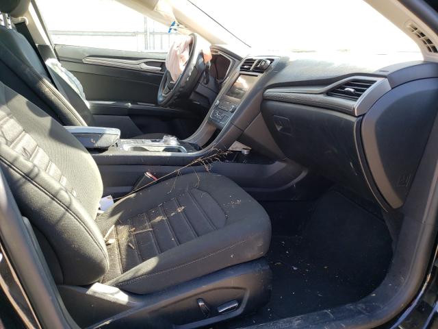 Photo 5 from auction – 2019 FORD FUSION SE with VIN 3FA6P0HD1KR250742