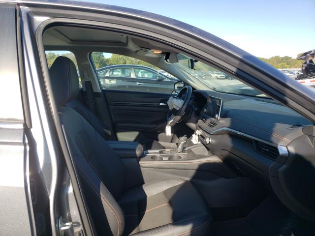Photo 5 from auction – 2019 NISSAN ALTIMA SR with VIN 1N4BL4CW3KC238617