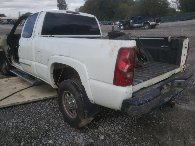 Photo 3 from auction – 2003 CHEVROLET SILVERADO with VIN 1GCHC29U23E240332