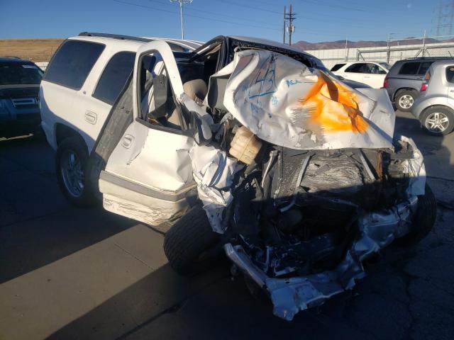 GMC YUKON 2004 with VIN 1GKEC13VX4R229883 - Photo from auction