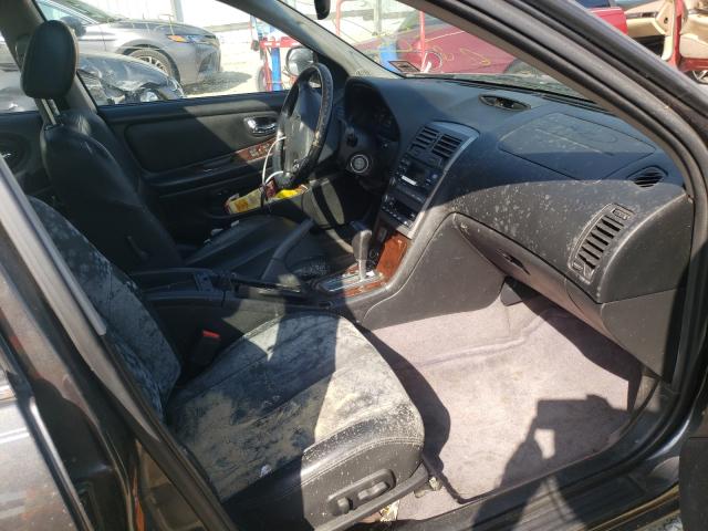 Photo 5 from auction – 2001 NISSAN MAXIMA with VIN JN1CA31A01T105854