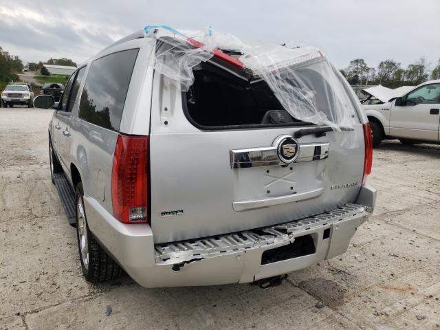 Photo 9 from auction – 2012 CADILLAC ESCALADE E with VIN 1GYS4HEF2CR187406