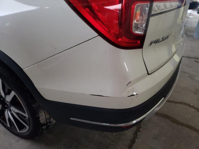 Photo 9 from auction – 2019 HONDA PILOT TOUR with VIN 5FNYF6H92KB049518
