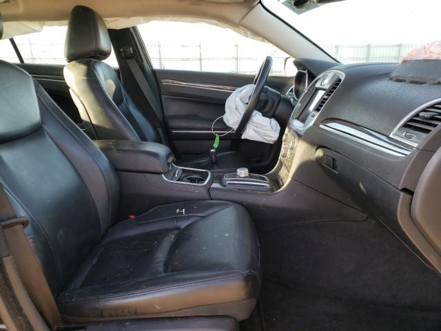 Photo 5 from auction – 2017 CHRYSLER 300 LIMITE with VIN 2C3CCAAG0HH621594