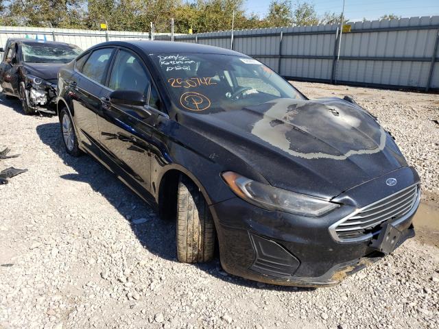 FORD FUSION SE 2019 with VIN 3FA6P0HD1KR250742 - Photo from auction