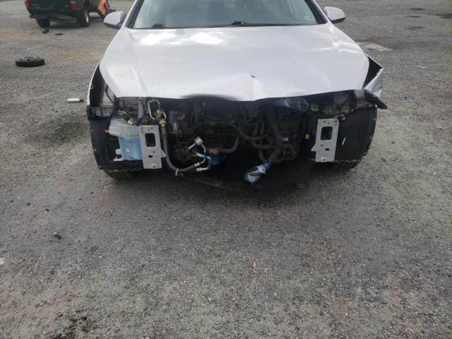 Photo 9 from auction – 2016 HYUNDAI SONATA SE with VIN 5NPE24AF8GH403862