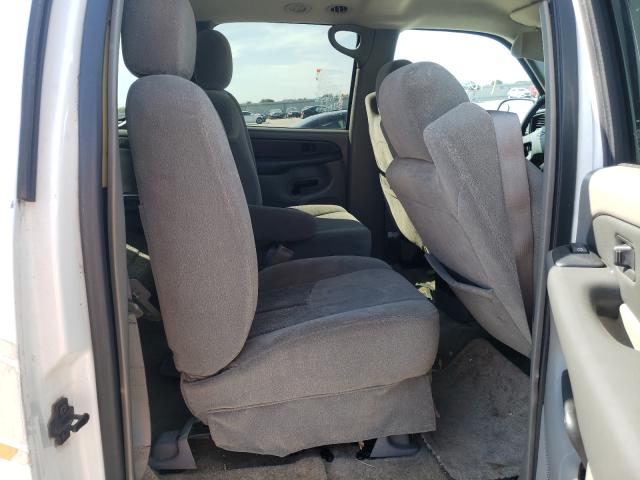 Photo 6 from auction – 2003 CHEVROLET SUBURBAN C with VIN 3GNGC26U33G303650