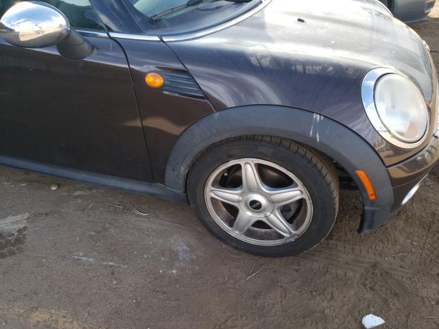 Photo 9 from auction – 2009 MINI COOPER with VIN WMWMR33519TJ93929