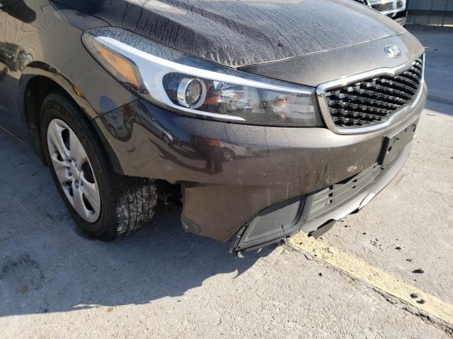 Photo 9 from auction – 2018 KIA FORTE LX with VIN 3KPFL4A71JE212273
