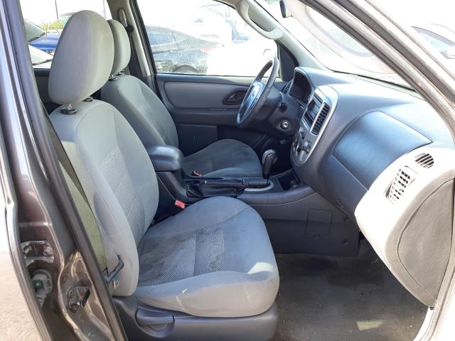 Photo 5 from auction – 2006 FORD ESCAPE XLT with VIN 1FMYU03106KB17758