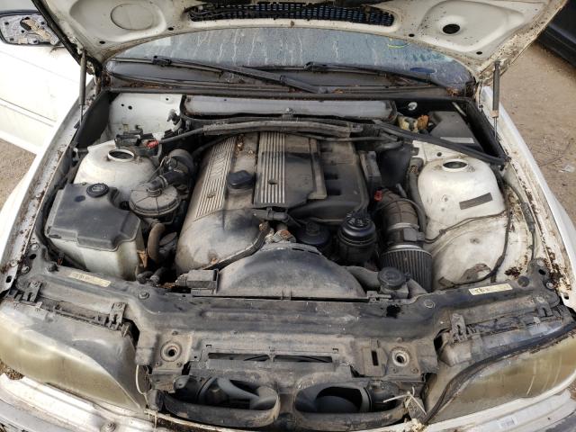 Photo 7 from auction – 2004 BMW 330 CI with VIN WBABD53474PL14263