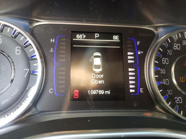 Photo 8 from auction – 2015 CHRYSLER 200 LIMITE with VIN 1C3CCCABXFN694606