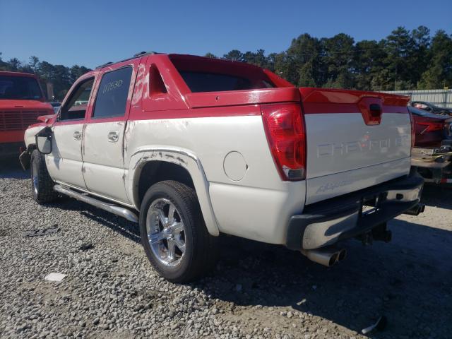 Photo 3 from auction – 2005 CHEVROLET AVALANCHE with VIN 3GNEC12Z75G110651