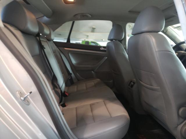 Photo 6 from auction – 2008 VOLKSWAGEN JETTA WOLF with VIN 3VWRJ71K08M195195