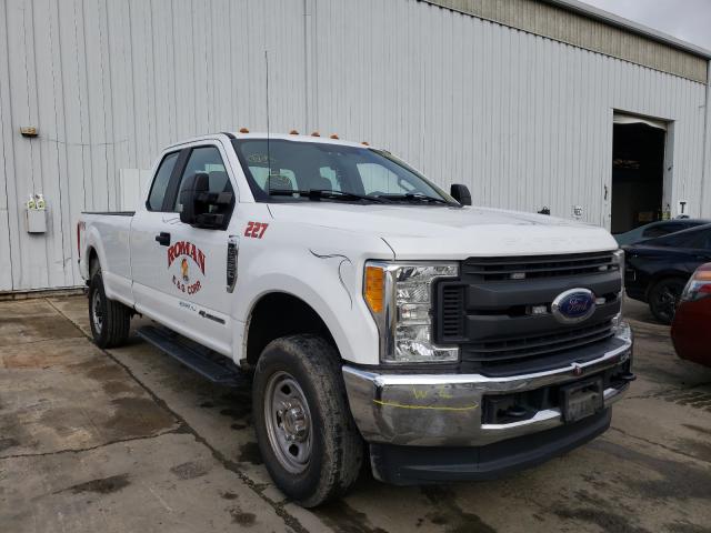 Photo 9 from auction – 2017 FORD F350 SUPER with VIN 1FT8X3BT4HEB66849