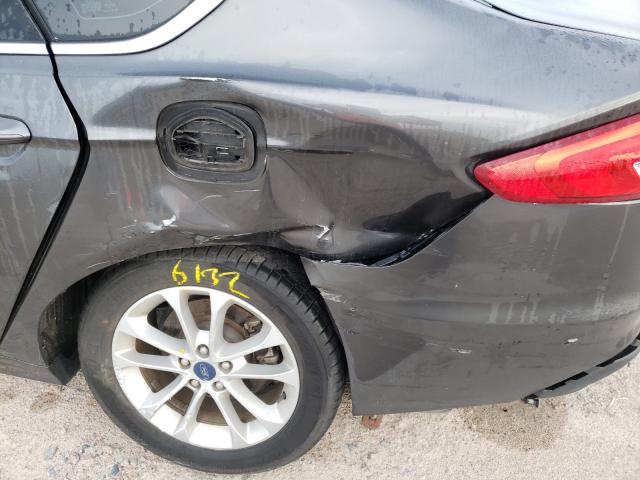 Photo 9 from auction – 2019 FORD FUSION SE with VIN 3FA6P0HD1KR250014