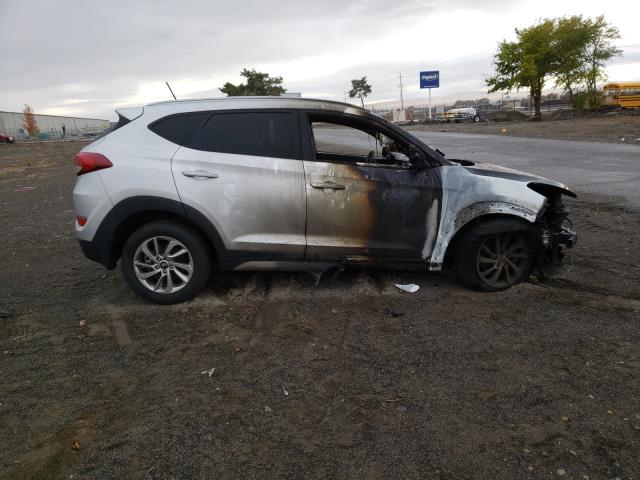 Photo 9 from auction – 2017 HYUNDAI TUCSON LIM with VIN KM8J3CA44HU533306