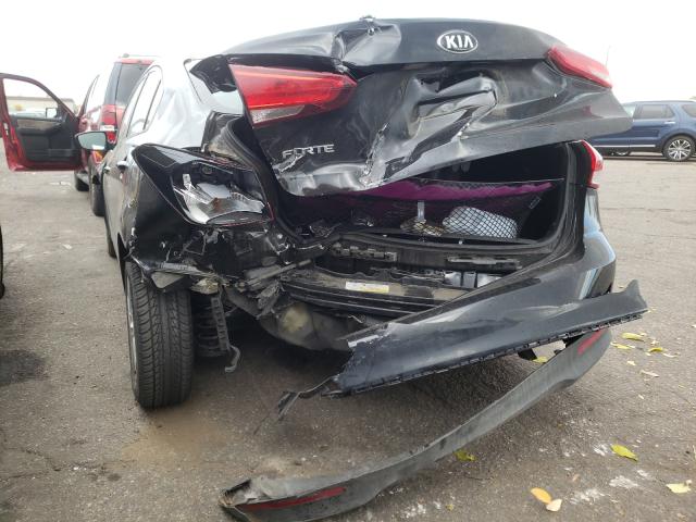Photo 9 from auction – 2017 KIA FORTE LX with VIN 3KPFK4A76HE078759