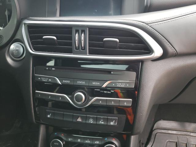 Photo 10 from auction – 2017 INFINITI QX30 BASE with VIN SJKCH5CP8HA019104