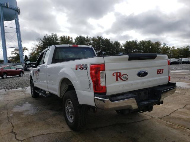 Photo 3 from auction – 2017 FORD F350 SUPER with VIN 1FT8X3BT4HEB66849