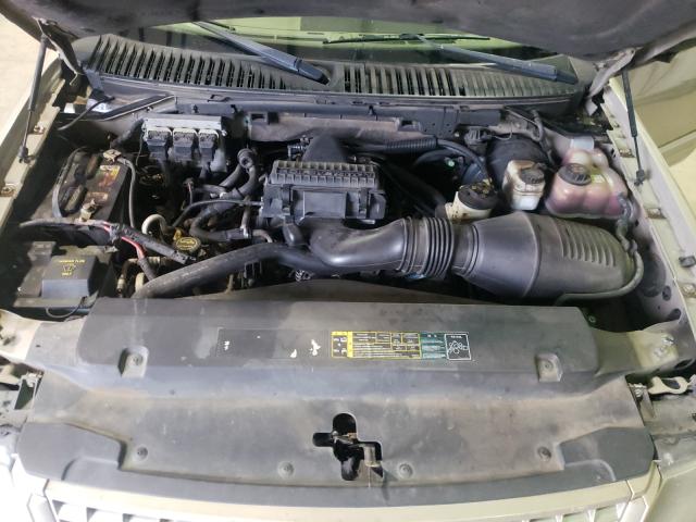 FORD EXPEDITION 2005 with VIN 1FMPU19545LA03119 - Photo from auction