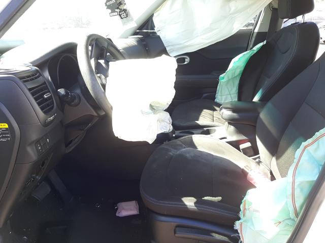 Photo 5 from auction – 2017 KIA SOUL with VIN KNDJN2A28H7463766
