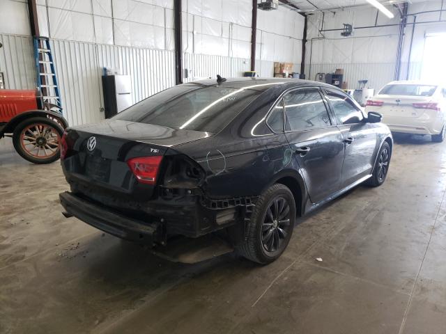 Photo 4 from auction – 2014 VOLKSWAGEN PASSAT S with VIN 1VWAT7A39EC082066