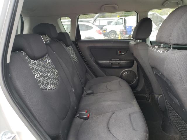 Photo 6 from auction – 2010 KIA SOUL + with VIN KNDJT2A22A7701946